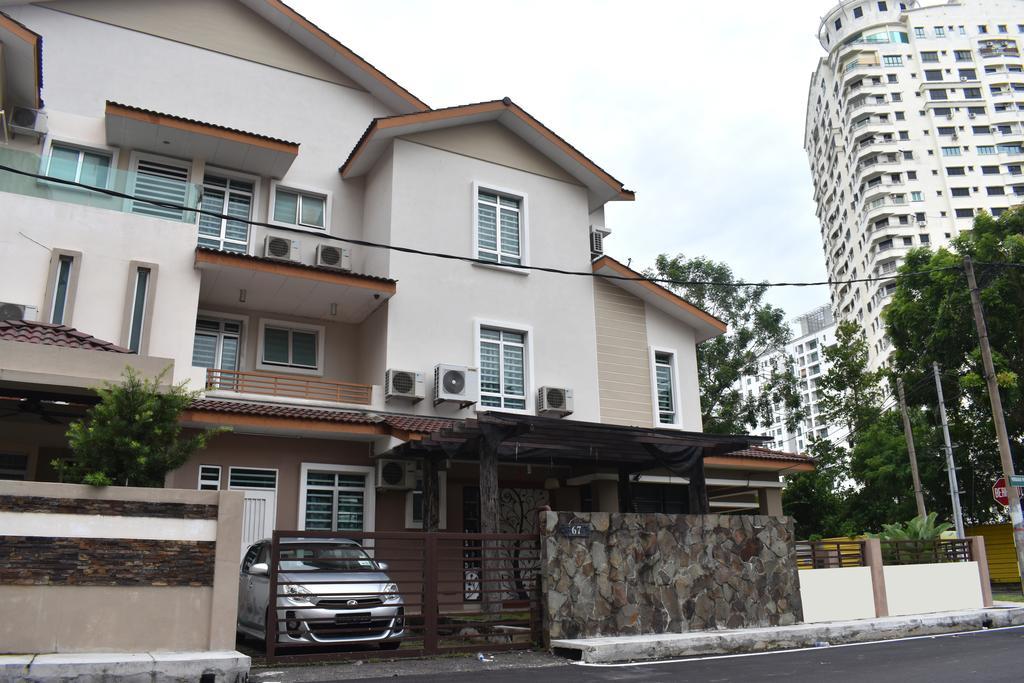 Villa 67 First Island Bukit Jambul Exterior foto